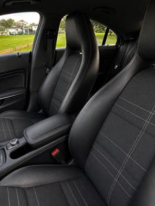 2016 Mercedes-Benz CLA 180 - Thumbnail