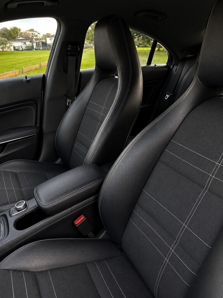 2016 Mercedes-Benz CLA 180