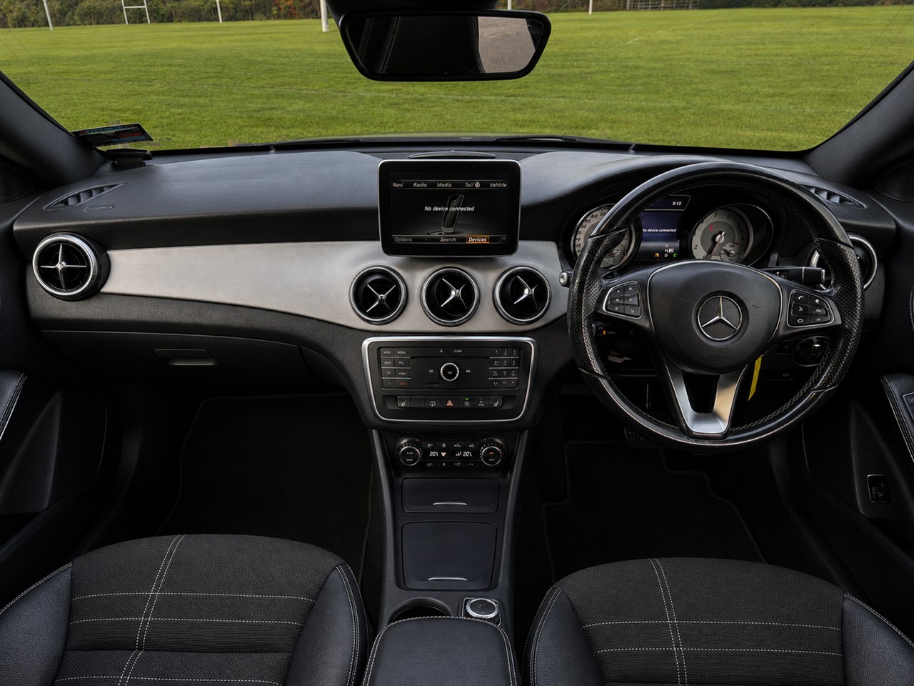 2016 Mercedes-Benz CLA 180
