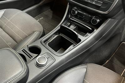 2013 Mercedes-Benz A180 - Thumbnail