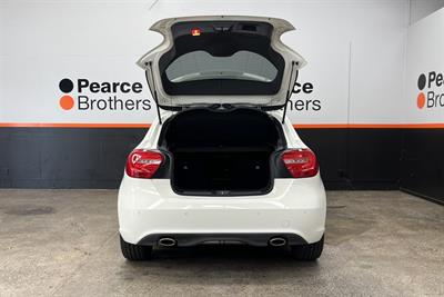 2013 Mercedes-Benz A180 - Thumbnail