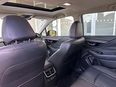 2021 Subaru Outback - Thumbnail