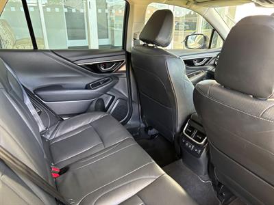 2021 Subaru Outback - Thumbnail