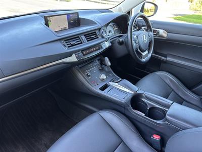 2020 Lexus CT 200h - Thumbnail