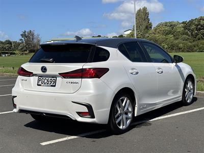 2020 Lexus CT 200h - Thumbnail