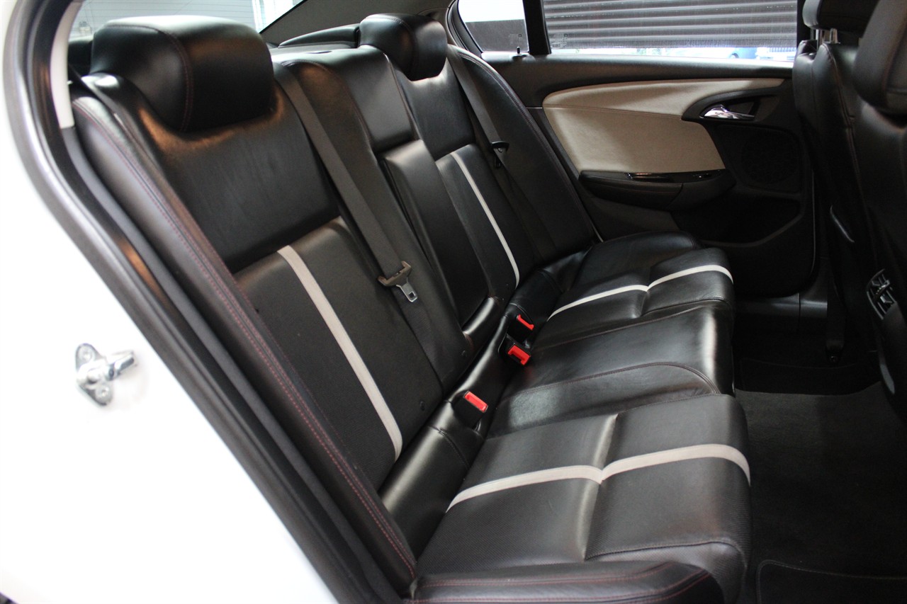 2014 Holden COMMODORE