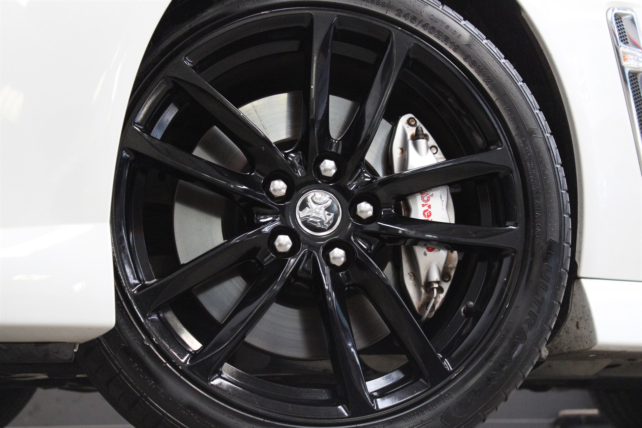 2014 Holden COMMODORE