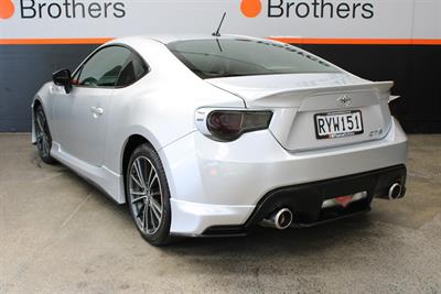 2012 Toyota 86 - Thumbnail