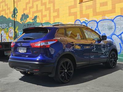 2017 Nissan QASHQAI - Thumbnail