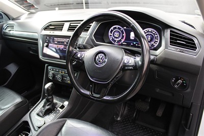 2018 Volkswagen Tiguan Allspace - Thumbnail