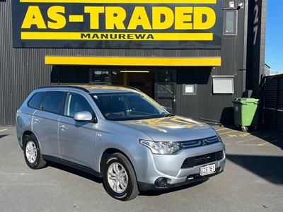 2013 Mitsubishi Outlander - Thumbnail