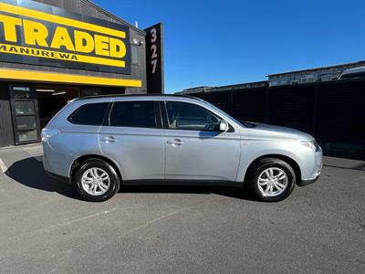 2013 Mitsubishi Outlander - Thumbnail