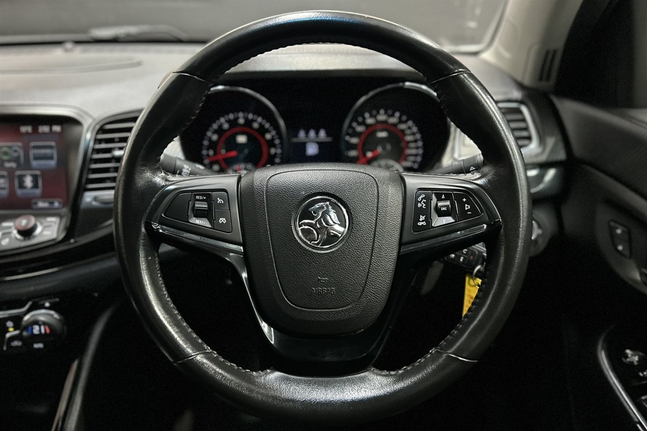 2013 Holden COMMODORE