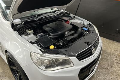 2013 Holden COMMODORE - Thumbnail