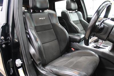 2018 Jeep Grand Cherokee - Thumbnail