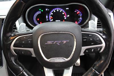 2018 Jeep Grand Cherokee - Thumbnail