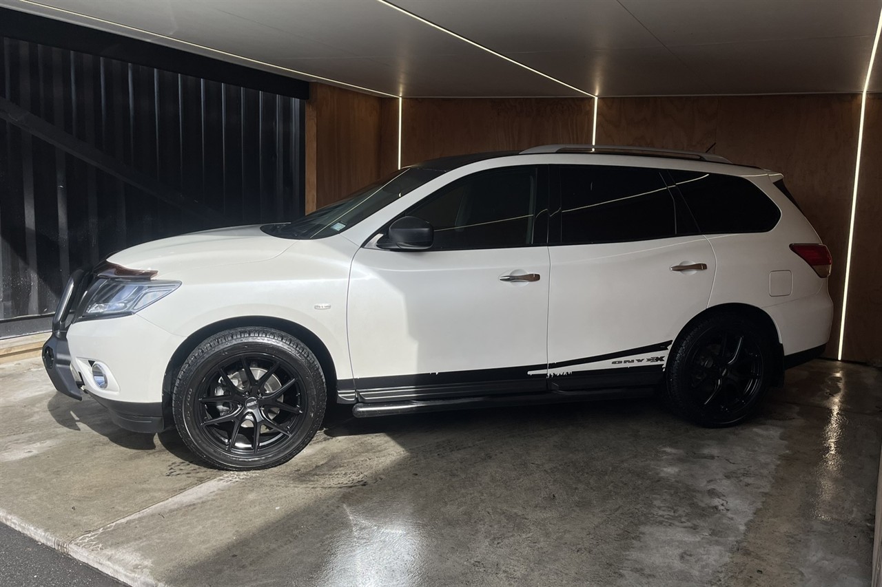 2016 Nissan Pathfinder