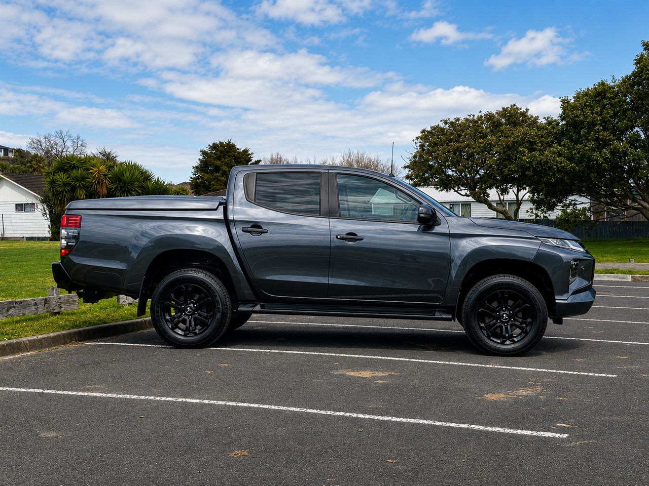 2022 Mitsubishi Triton