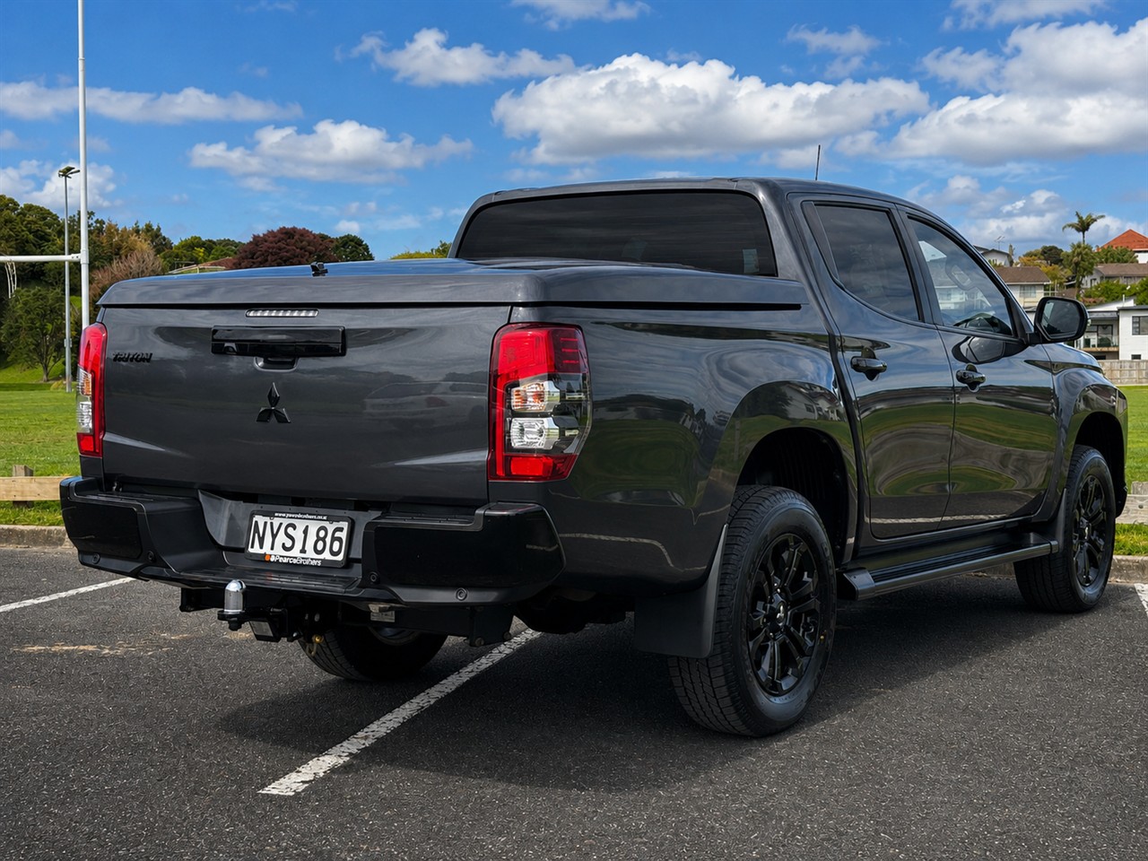 2022 Mitsubishi Triton