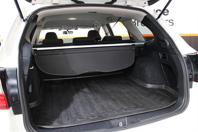 2018 Subaru OUTBACK - Thumbnail