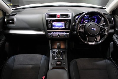 2018 Subaru OUTBACK - Thumbnail