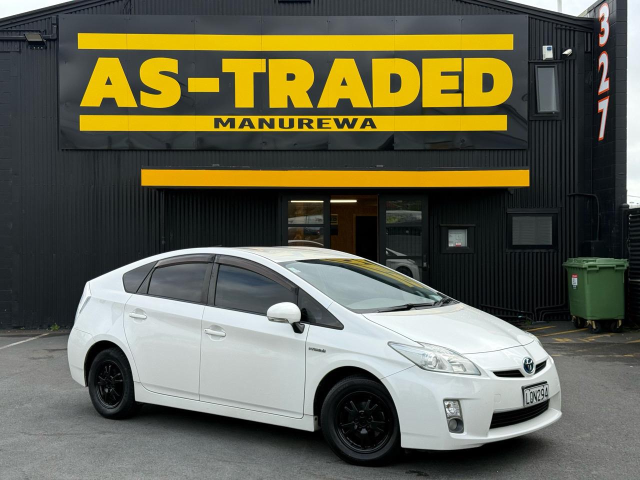 2011 Toyota PRIUS