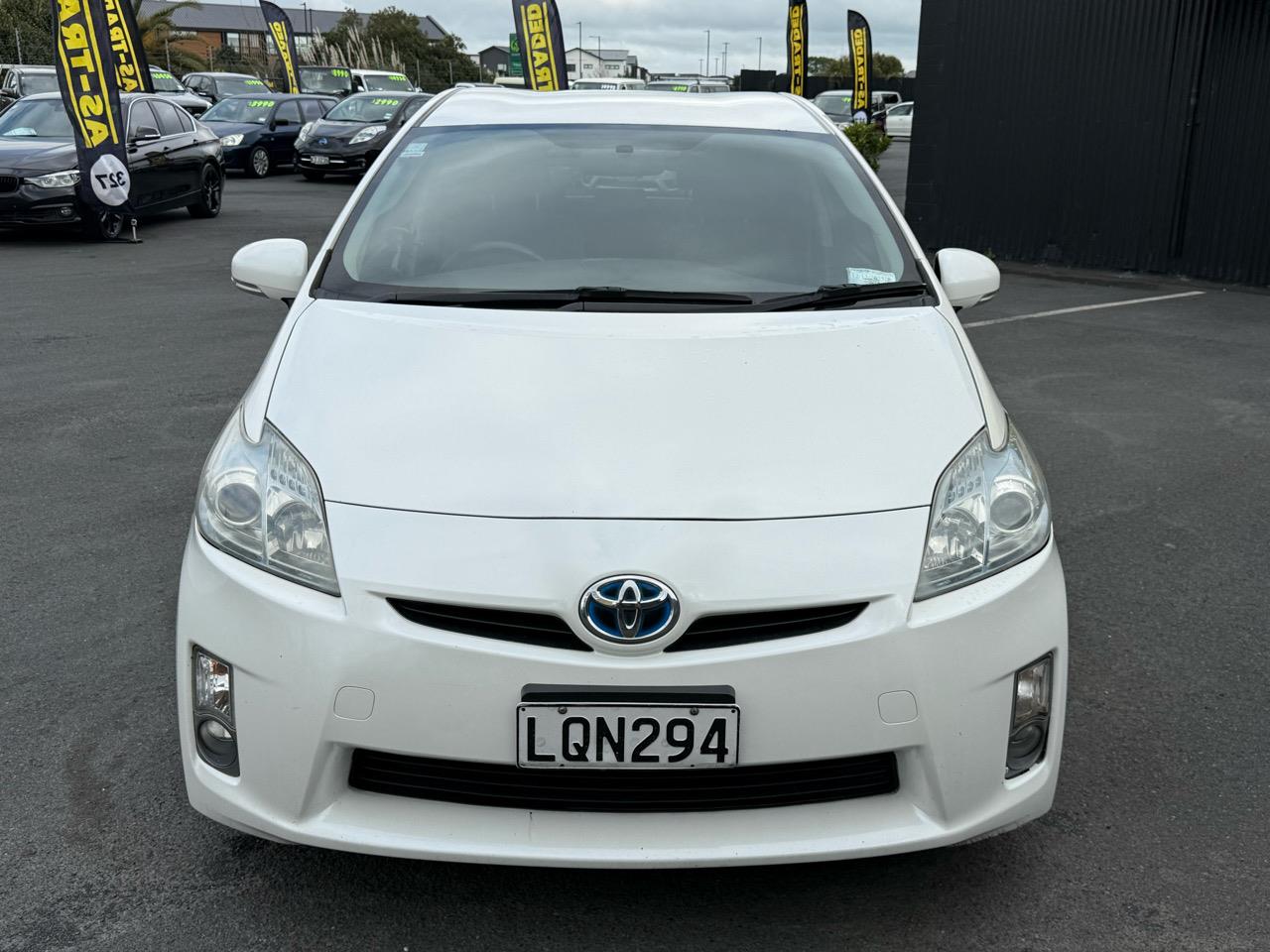 2011 Toyota PRIUS