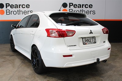 2015 Mitsubishi Lancer - Thumbnail