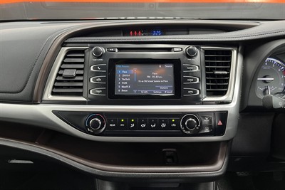 2015 Toyota HIGHLANDER - Thumbnail