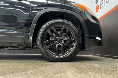 2015 Toyota HIGHLANDER - Thumbnail