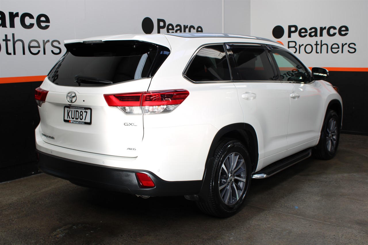 2017 Toyota HIGHLANDER