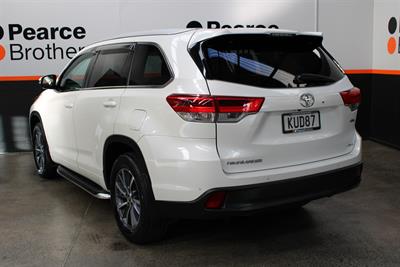 2017 Toyota HIGHLANDER - Thumbnail