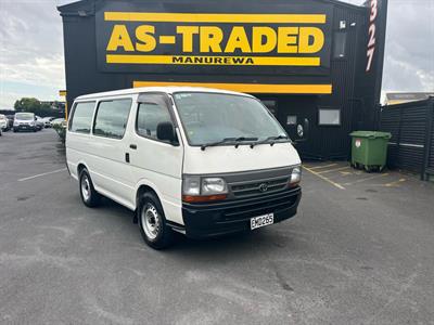 2000 Toyota Hiace