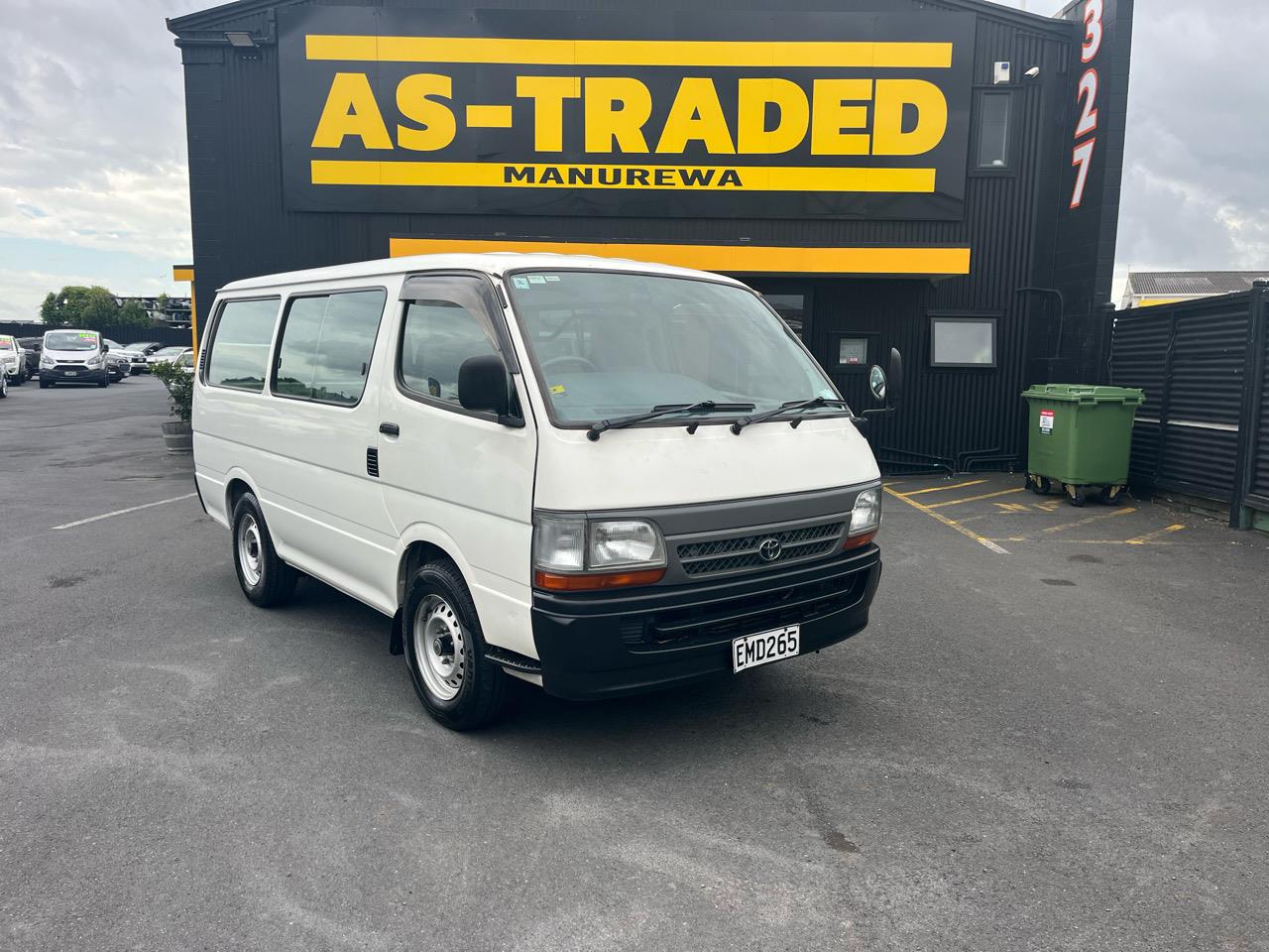 2000 Toyota Hiace