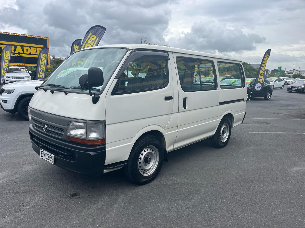 2000 Toyota Hiace