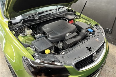 2016 Holden Commodore - Thumbnail