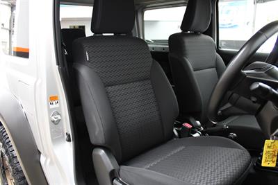 2022 Suzuki Jimny - Thumbnail