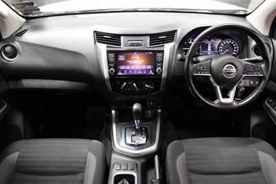2021 Nissan Navara - Thumbnail