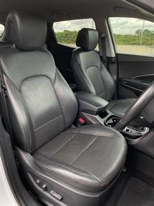 2015 Hyundai SANTA FE - Thumbnail