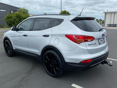 2015 Hyundai SANTA FE - Thumbnail