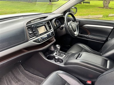2015 Toyota Highlander - Thumbnail