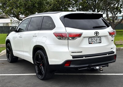 2015 Toyota Highlander - Thumbnail