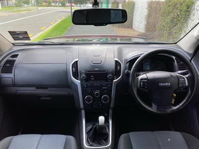 2016 Isuzu D-Max - Thumbnail