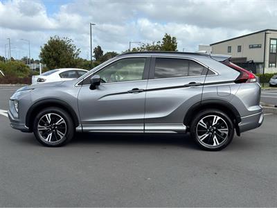 2022 Mitsubishi Eclipse Cross - Thumbnail