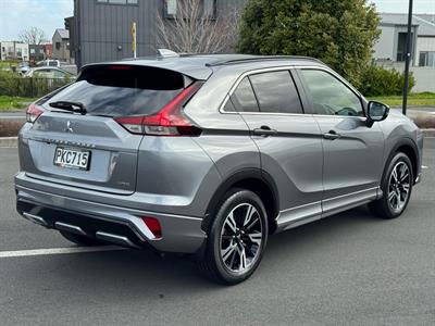 2022 Mitsubishi Eclipse Cross - Thumbnail