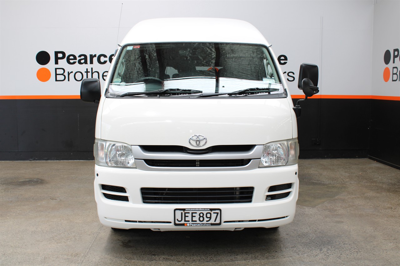 2010 Toyota Hiace