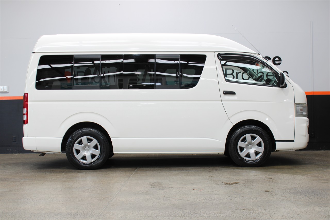 2010 Toyota Hiace