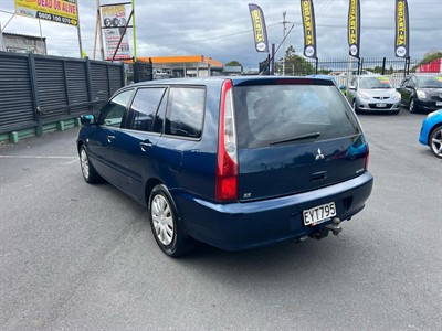 2009 Mitsubishi Lancer - Thumbnail