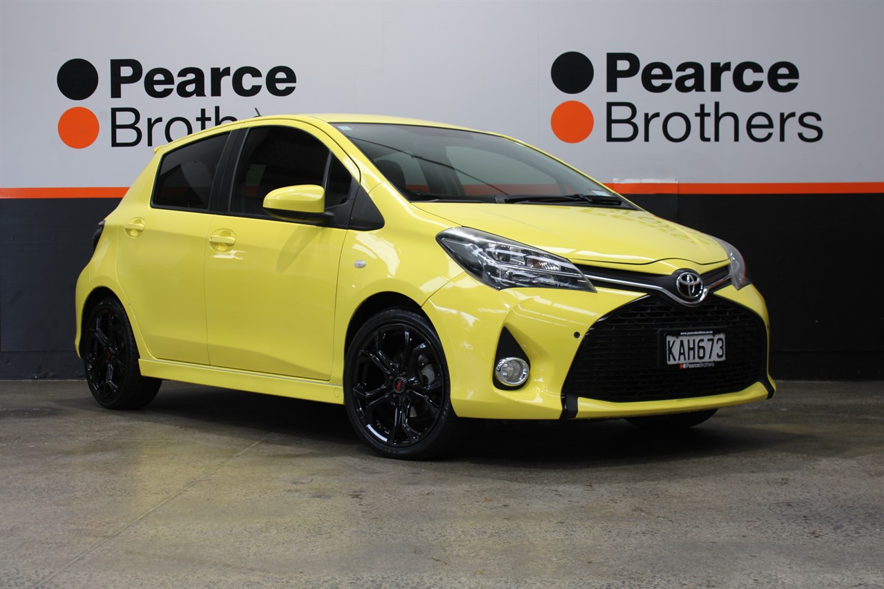 2016 Toyota YARIS