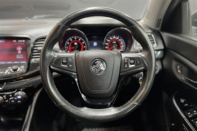 2015 Holden Commodore - Thumbnail